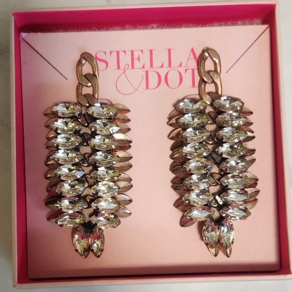 Stella & Dot Pegasus crystal statement earring rose gold - Picture 1 of 8
